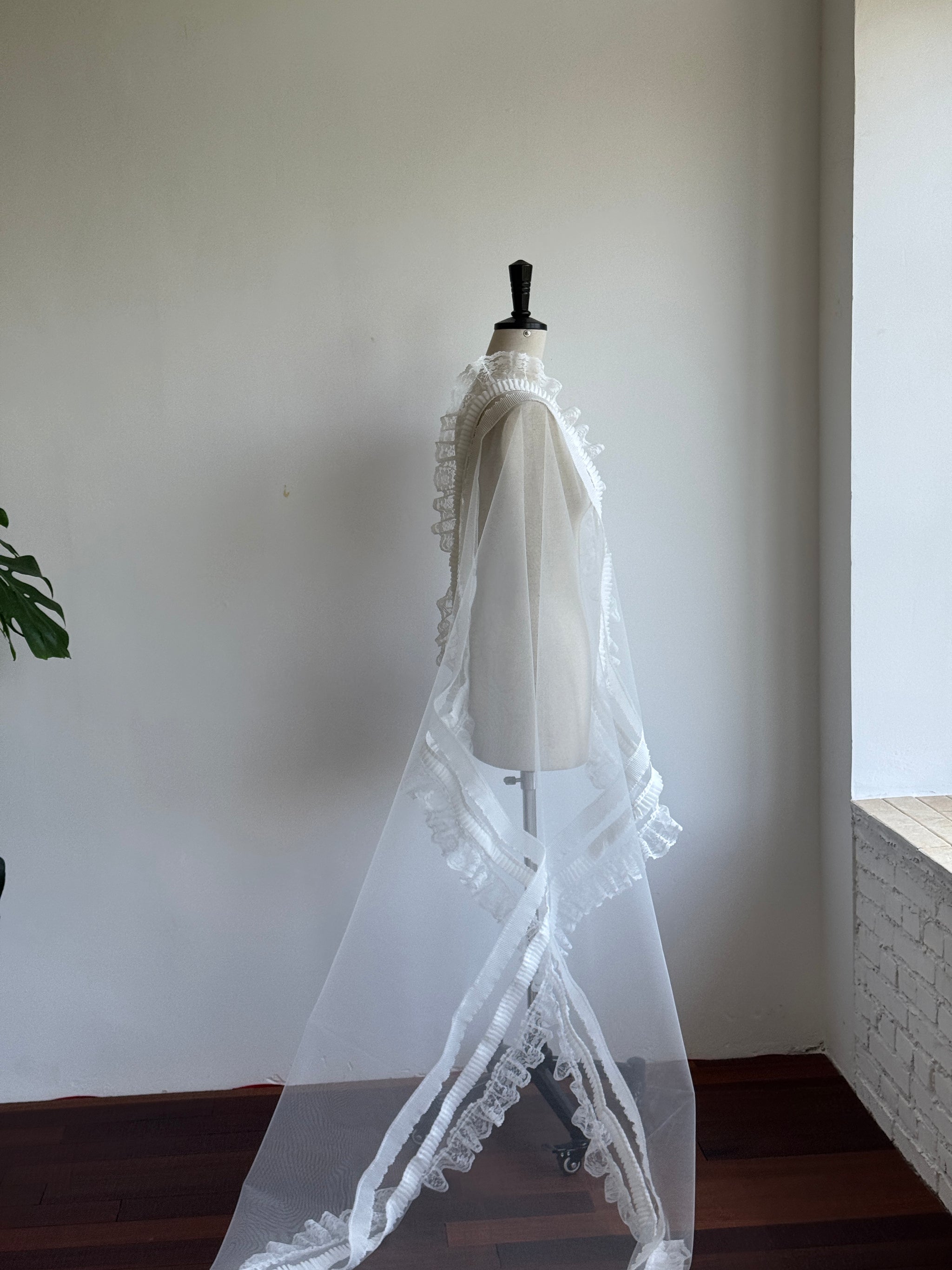 Luxury Vintage Cathedral Wedding Veil - French Tiered Ruffle Lace Bridal Veil, Romantic Pleated Ribbon Edge Long Train Veil for Estate Ceremony LUNA-X354