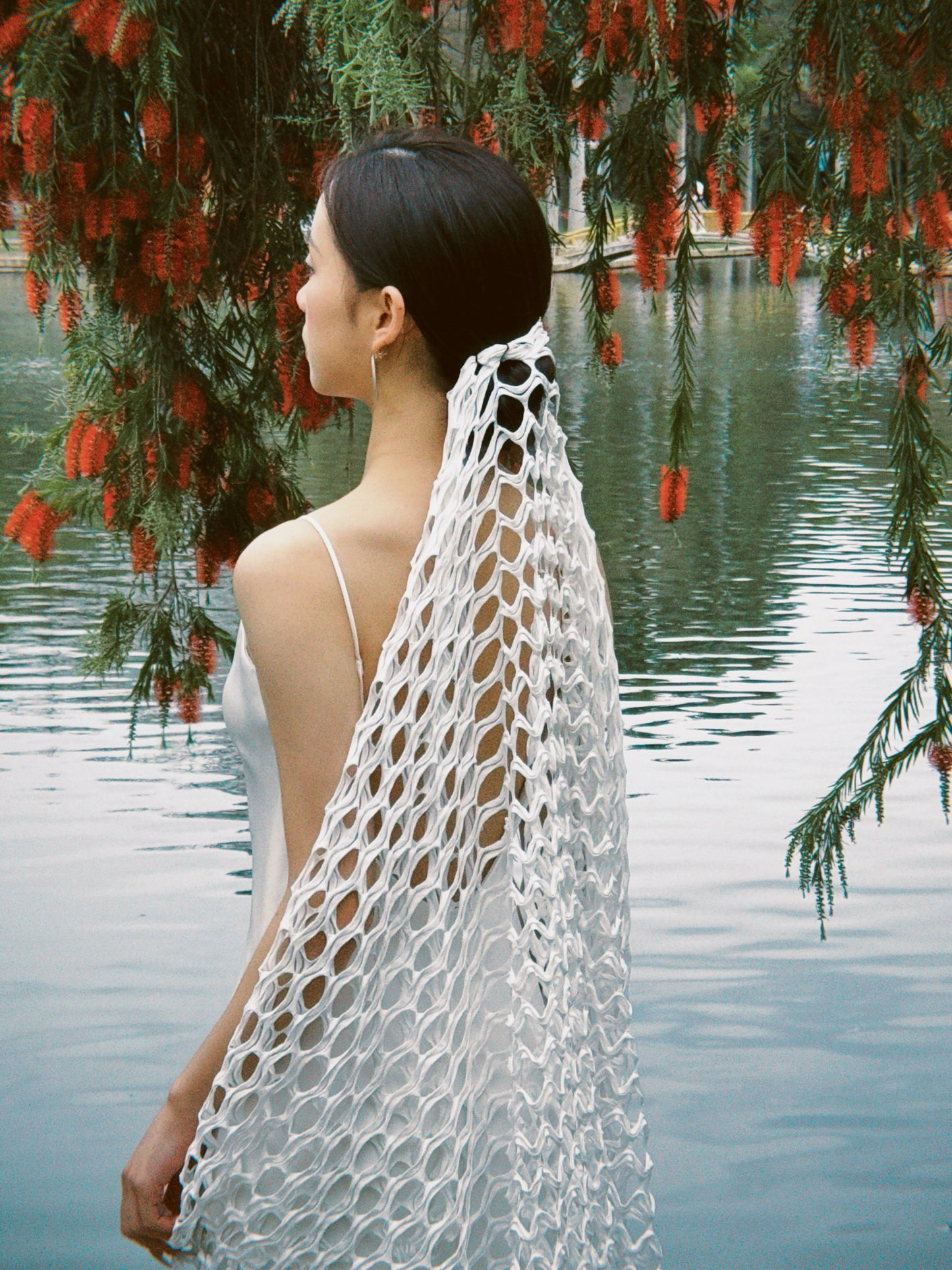 Avant-Garde Geometric Crochet Lattice Bridal Veil - Modern Retro Open-Knit Mesh Cathedral Veil, Whimsical Boho Floor-Sweeping Statement Elopement Veil  LUNA-X365