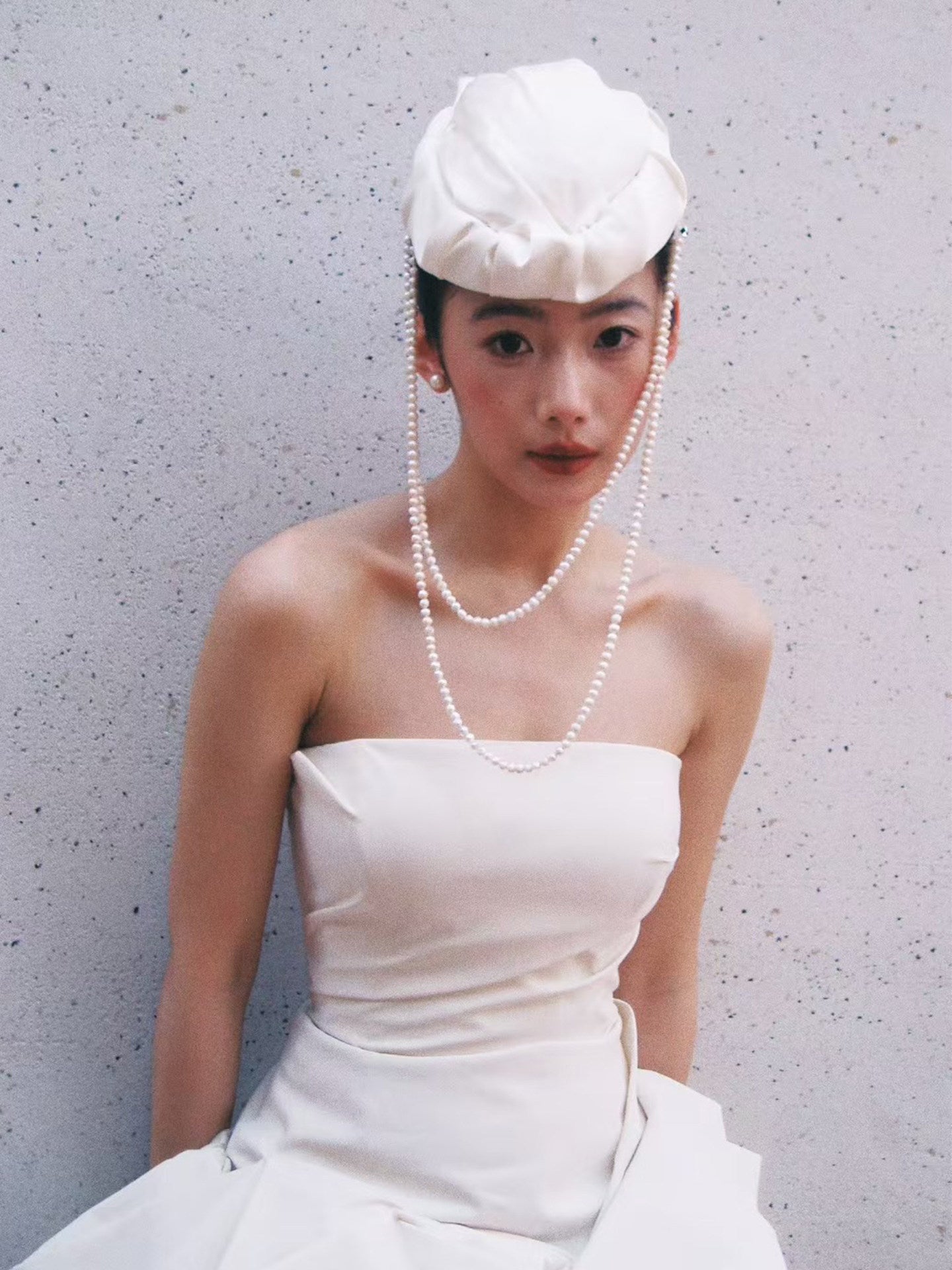 Minimalist Satin Bridal Pillbox Hat - Vintage Origami Pleated Wedding Cap with Long Cascading U-Shape Beaded Strands LUNA-X372