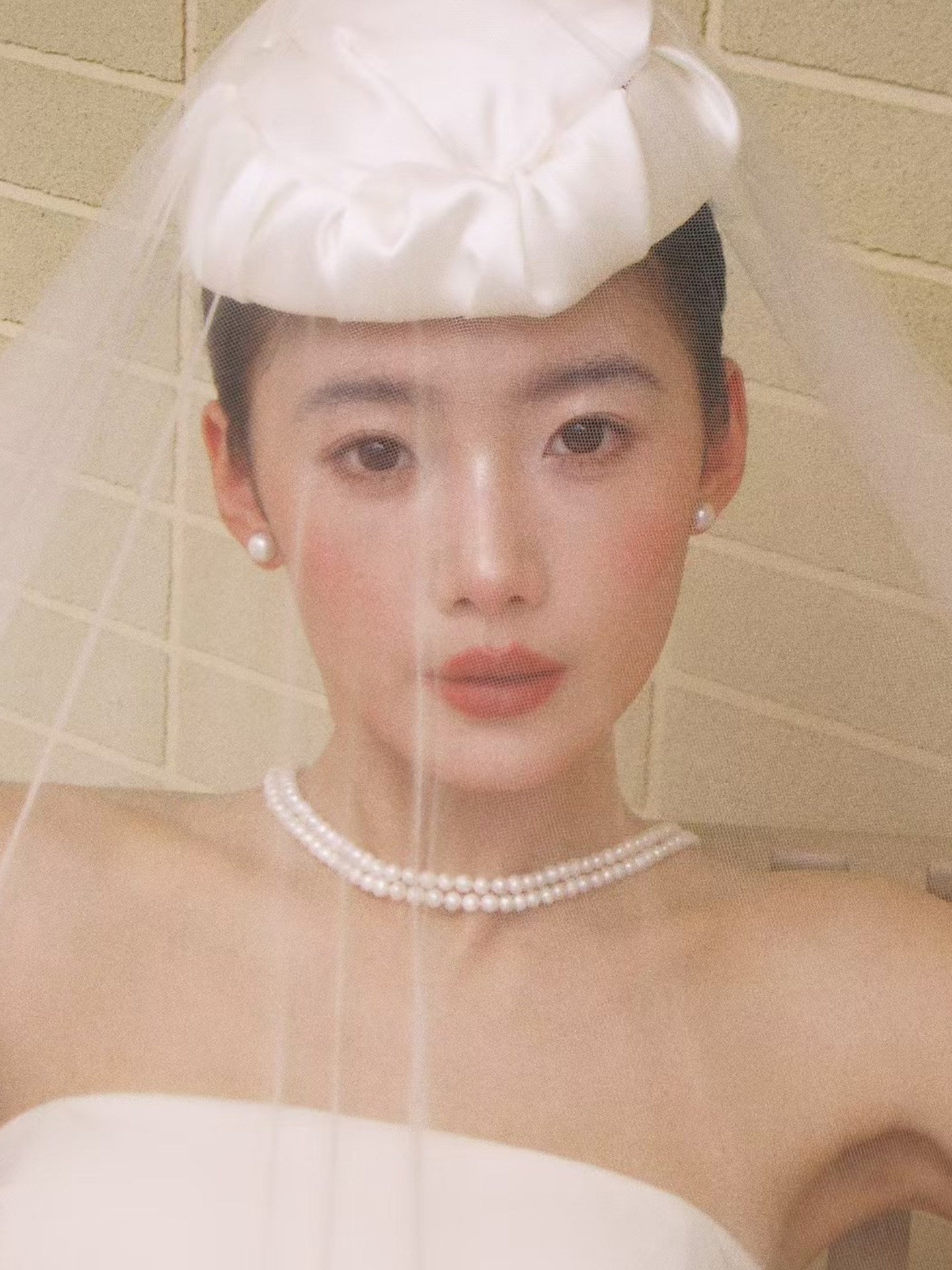 Minimalist Satin Bridal Pillbox Hat - Vintage Origami Pleated Wedding Cap with Long Cascading U-Shape Beaded Strands LUNA-X372