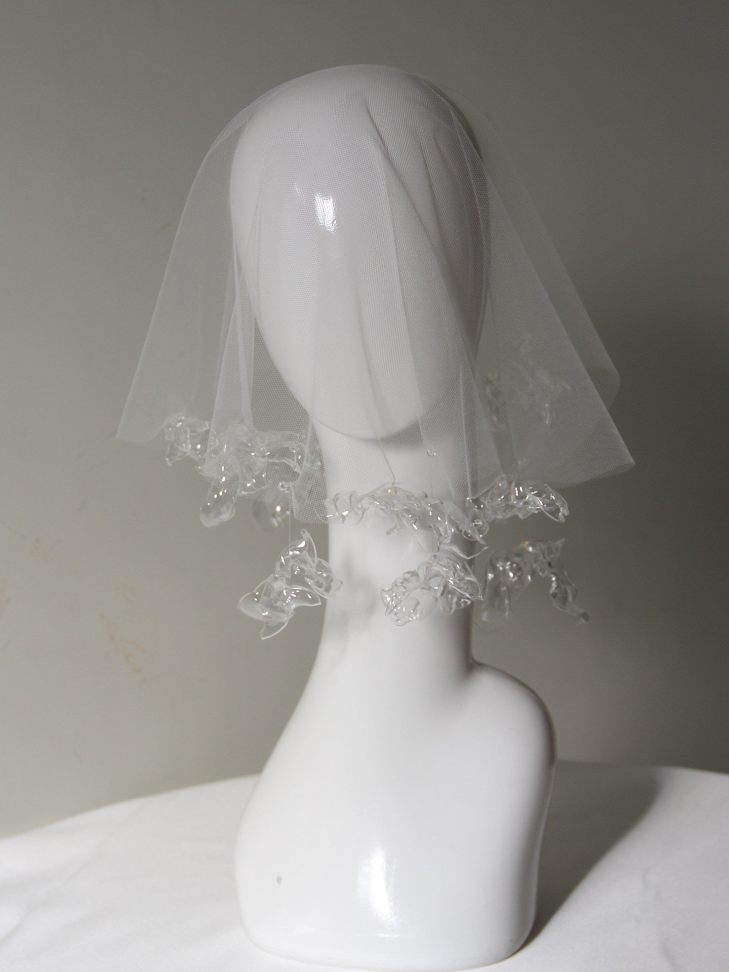 Avant-Garde Liquid Bubble Edge Bridal Veil - Single Layer Soft Illusion Tulle Short Wedding Veil with Sculpted Clear Flounces  LUNA-X381