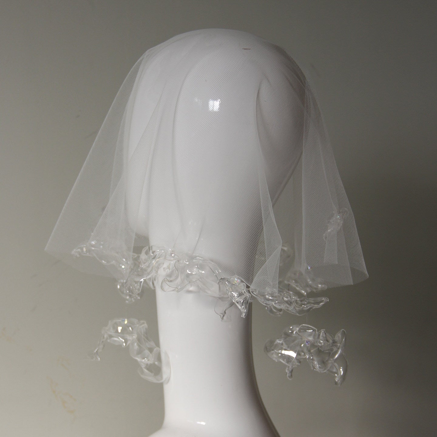 Avant-Garde Liquid Bubble Edge Bridal Veil - Single Layer Soft Illusion Tulle Short Wedding Veil with Sculpted Clear Flounces  LUNA-X381
