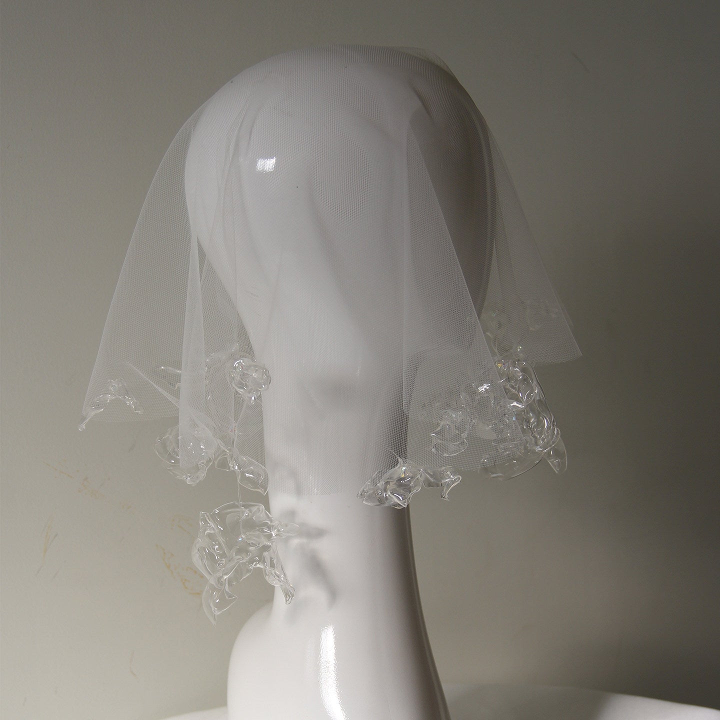 Avant-Garde Liquid Bubble Edge Bridal Veil - Single Layer Soft Illusion Tulle Short Wedding Veil with Sculpted Clear Flounces  LUNA-X381