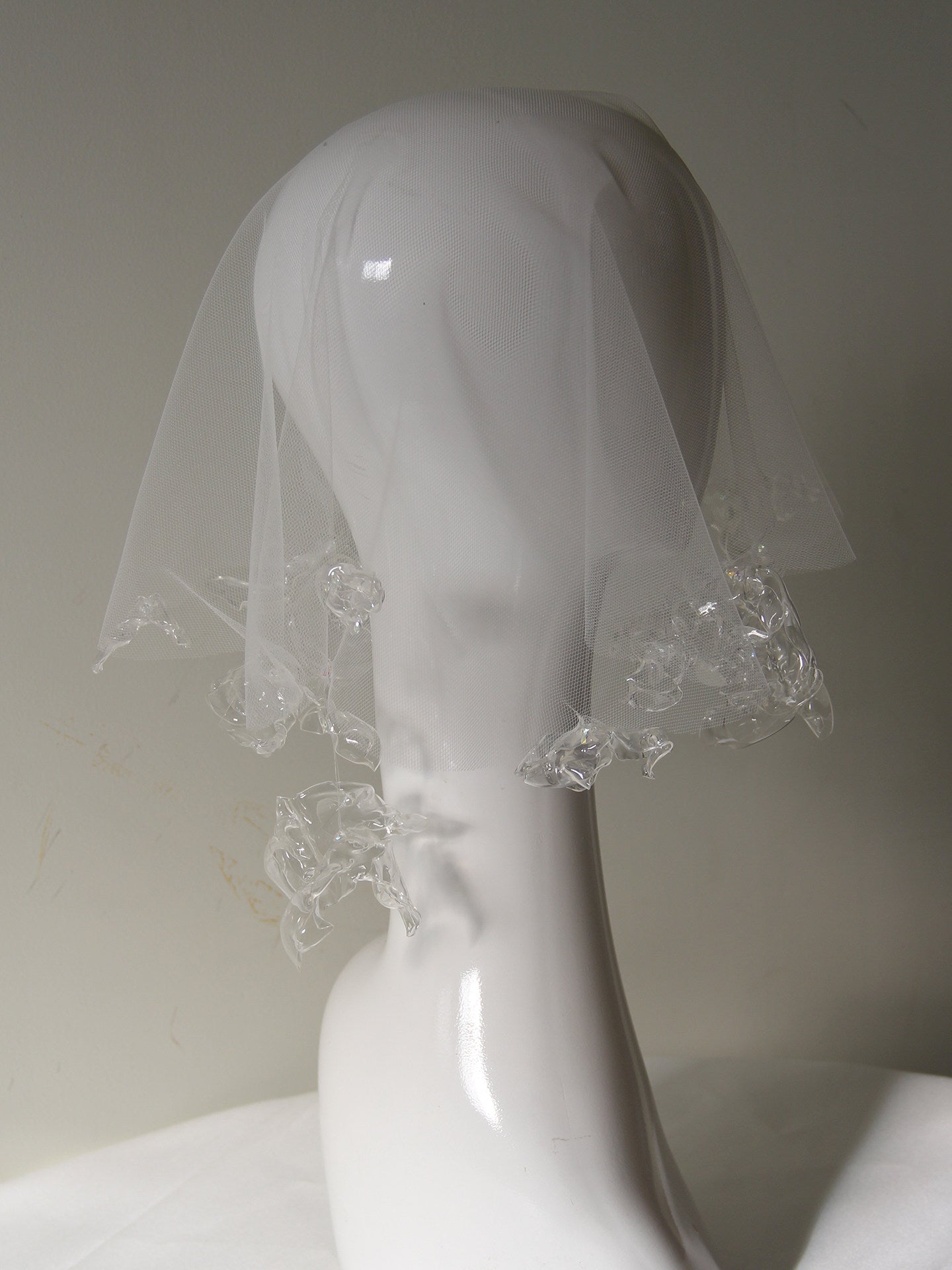 Avant-Garde Liquid Bubble Edge Bridal Veil - Single Layer Soft Illusion Tulle Short Wedding Veil with Sculpted Clear Flounces  LUNA-X381