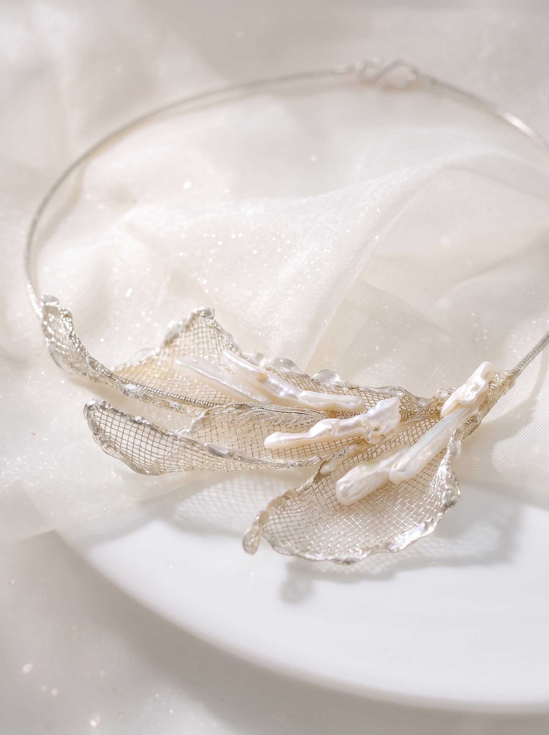 Avant-Garde Hand-Woven Metallic Mesh Collar - Deconstructed Leaf Choker Necklace with Bar-Shaped Shell Beads and Clear Lucite Drops  LUNA-X382