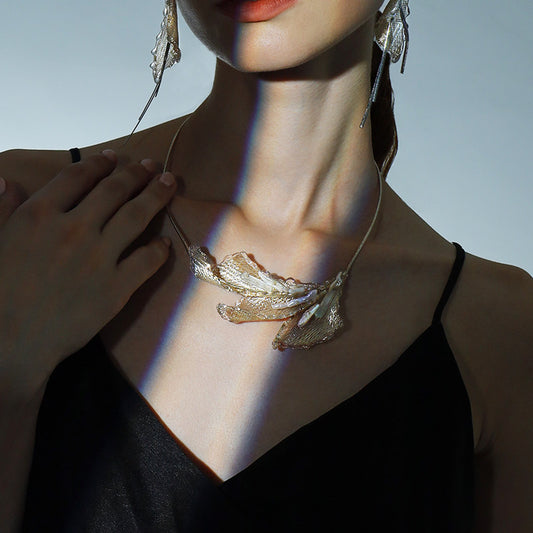 Avant-Garde Hand-Woven Metallic Mesh Collar - Deconstructed Leaf Choker Necklace with Bar-Shaped Shell Beads and Clear Lucite Drops  LUNA-X382