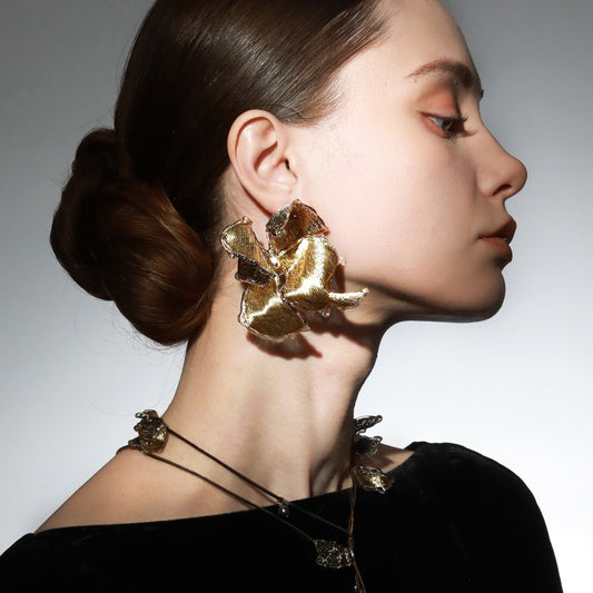 Avant-Garde Hand-Woven Metallic Mesh Flower Earrings - Deconstructed Liquid-Edge Floral Studs with Clear Melting Ice Accent  LUNA-X387