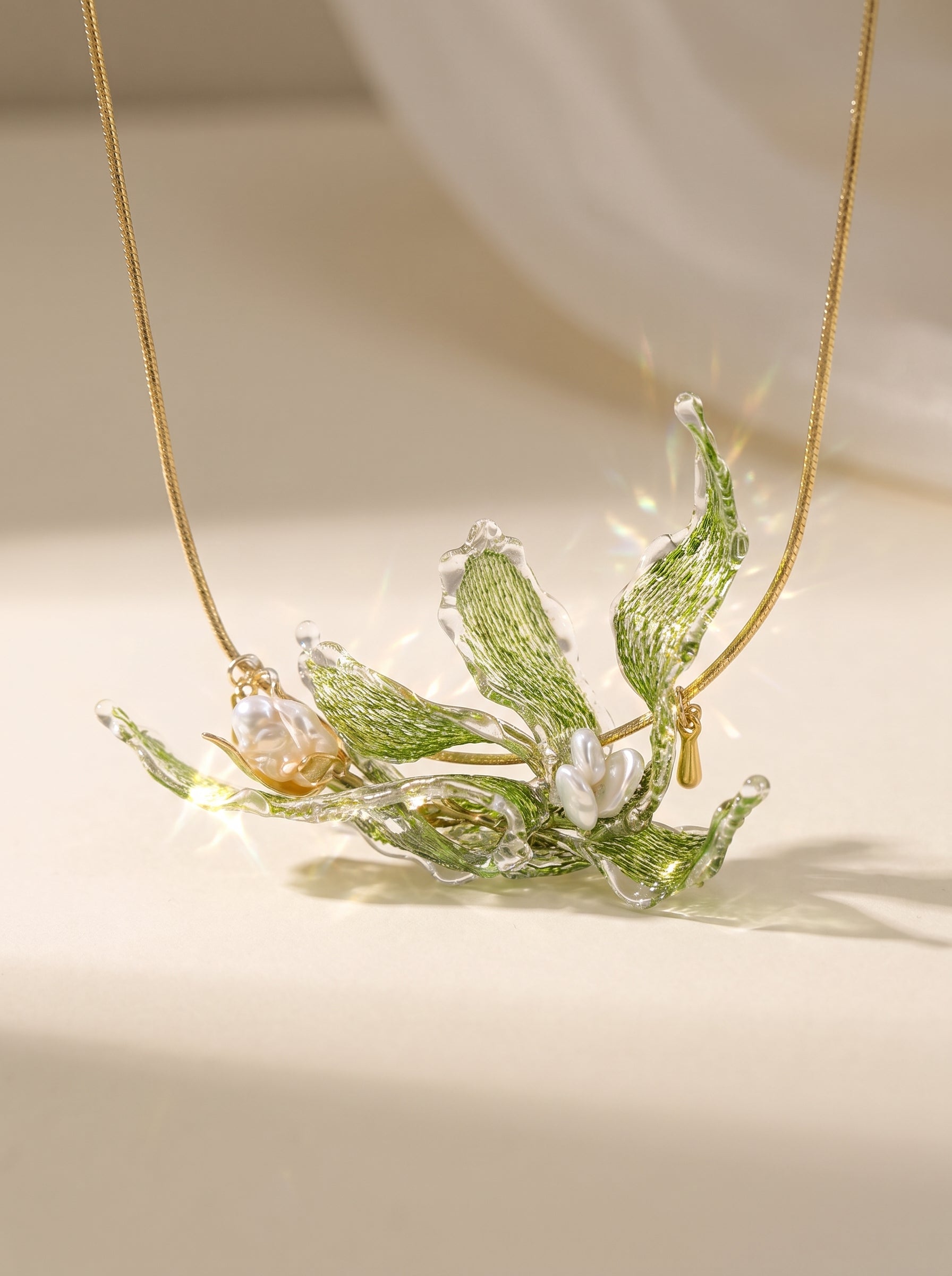 Avant-Garde Hand-Woven Metallic Leaf Necklace - Deconstructed Tender Green Botanical Choker with Clear Melting Ice Border LUNA-X394