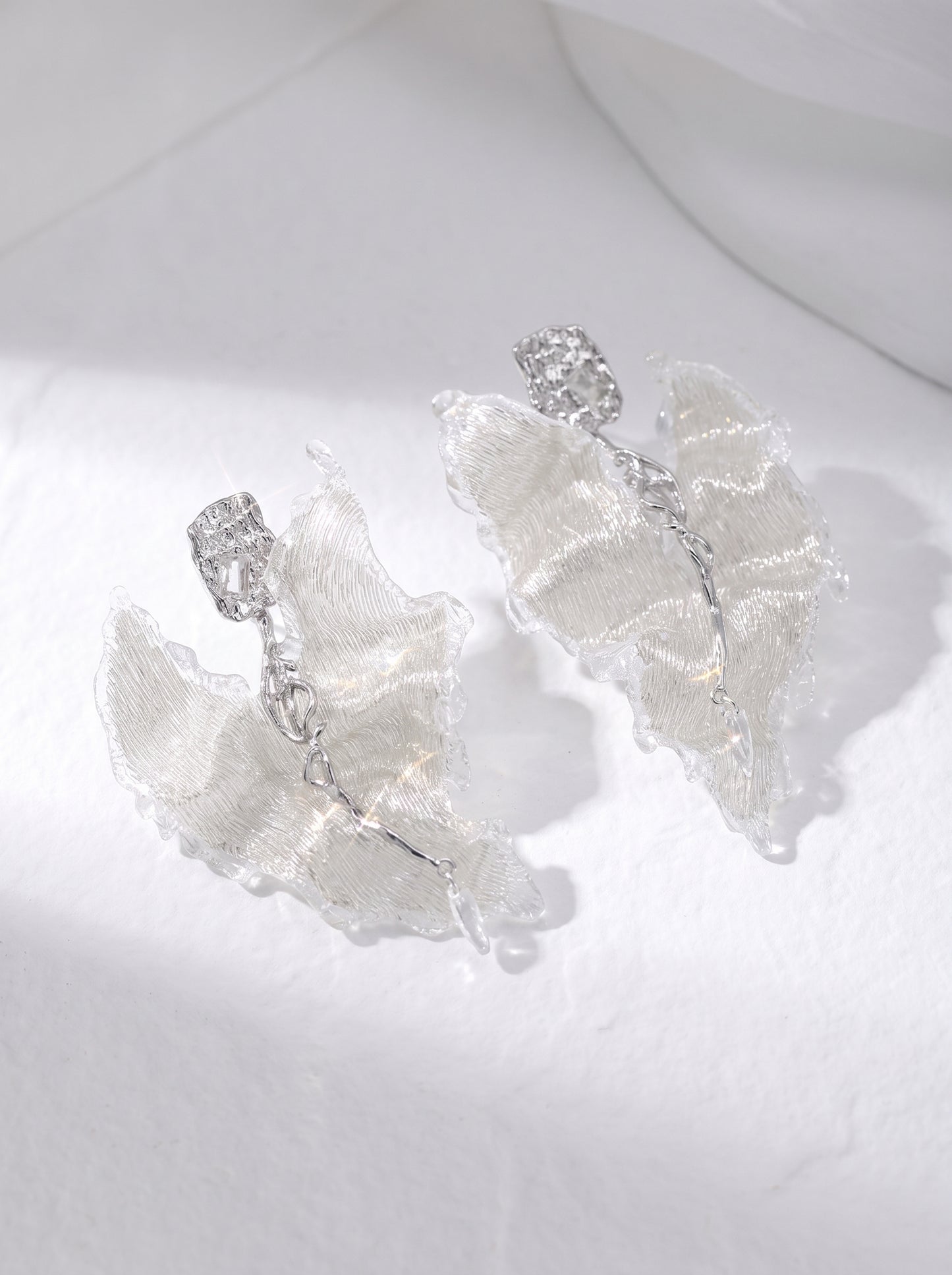 Avant-Garde Hand-Woven Metallic Ruffled Leaf Earrings - Deconstructed Glacial White Petal Studs with Liquid-Ice Border & Molten Alloy Stem LUNA-X395
