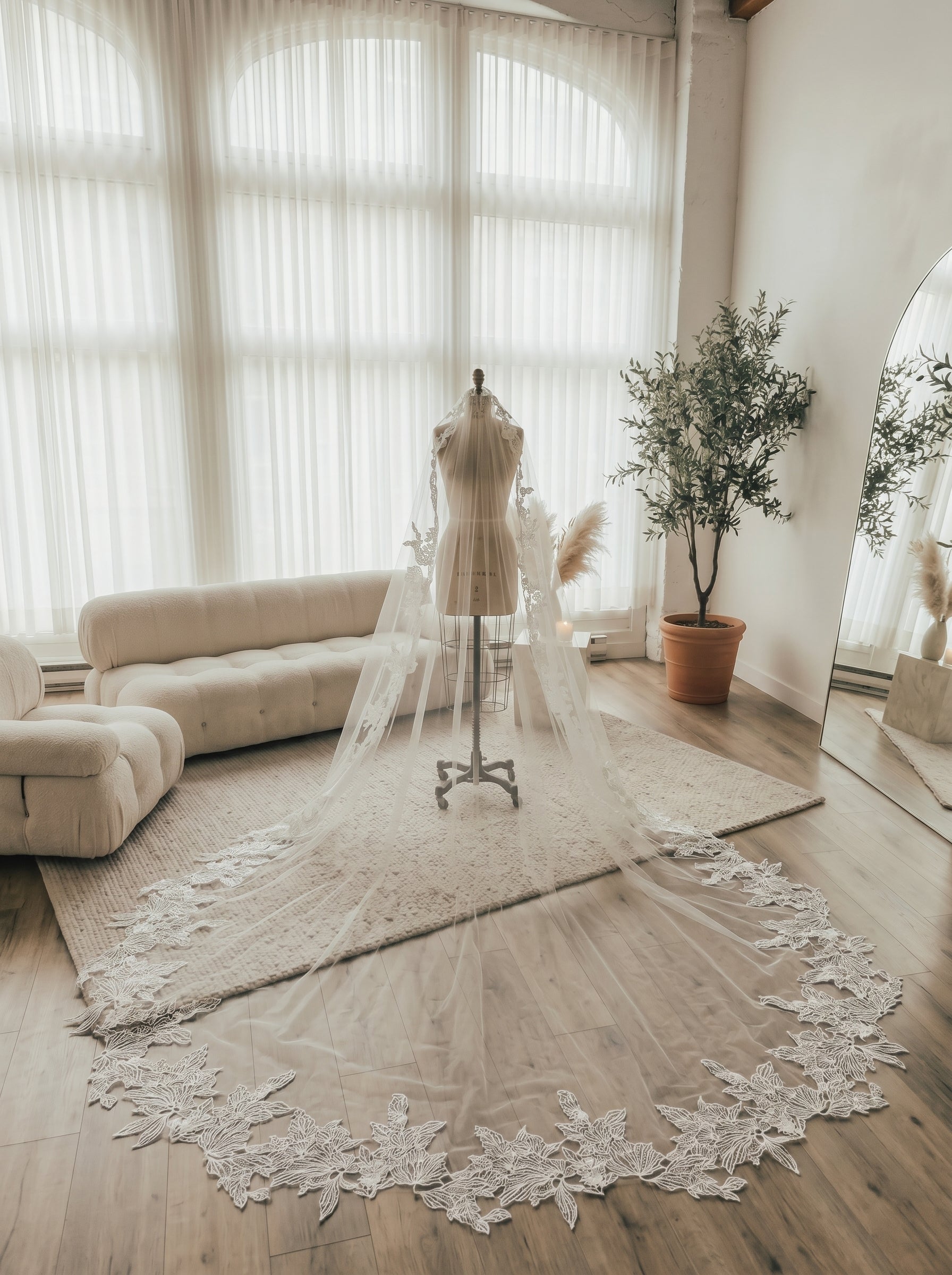 French Large Leaf Lace Cathedral Veil - Luxury 3m Embroidered Botanical Wedding Veil with Invisible Comb, Royal Bridal Lace Veil  LUNA-X61