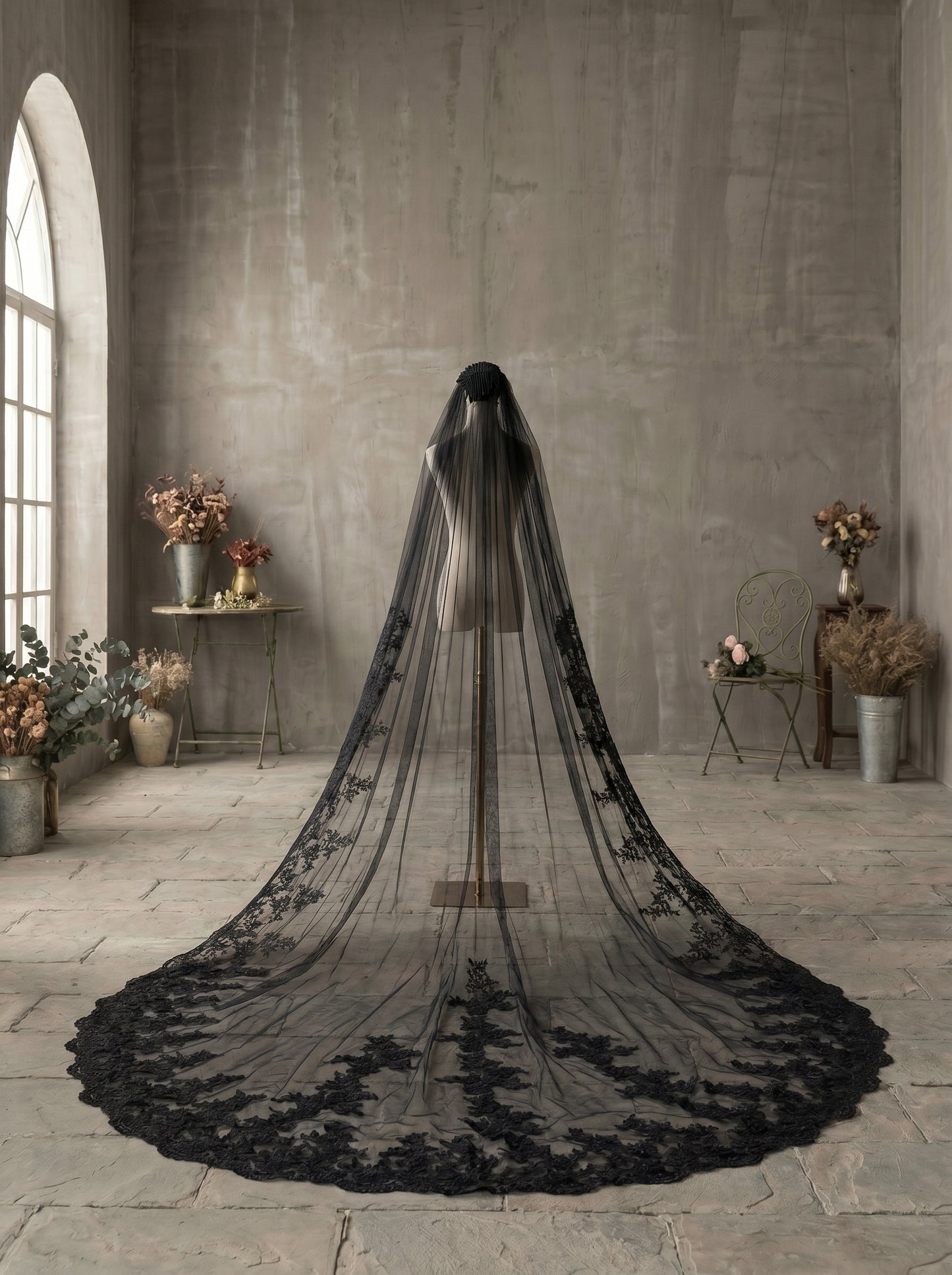 One Tier Black Cathedral Wedding Veil for Bride, 3x2.5 Meters Soft Tulle Large Lace Edge Sparkly Veil with Comb, Ivory/Stark White Contrast LUNA-X65