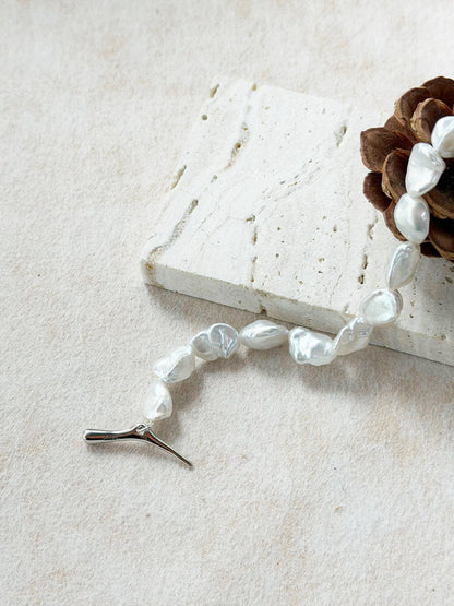 Irregular Freshwater Pearl Necklace--859
