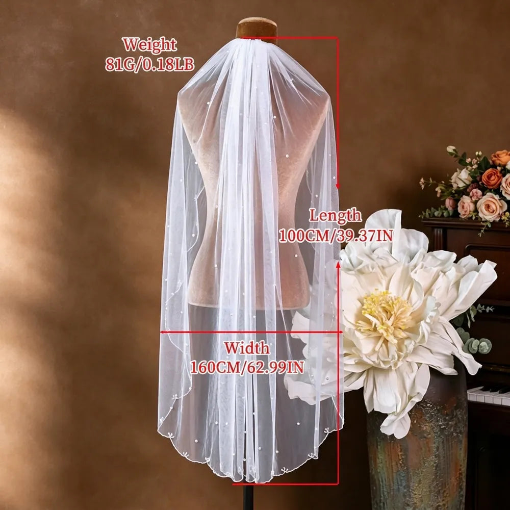 Specification diagram showing length 100cm (39.37in), width 160cm (62.99in), and weight 81g (0.18lb) on mannequin