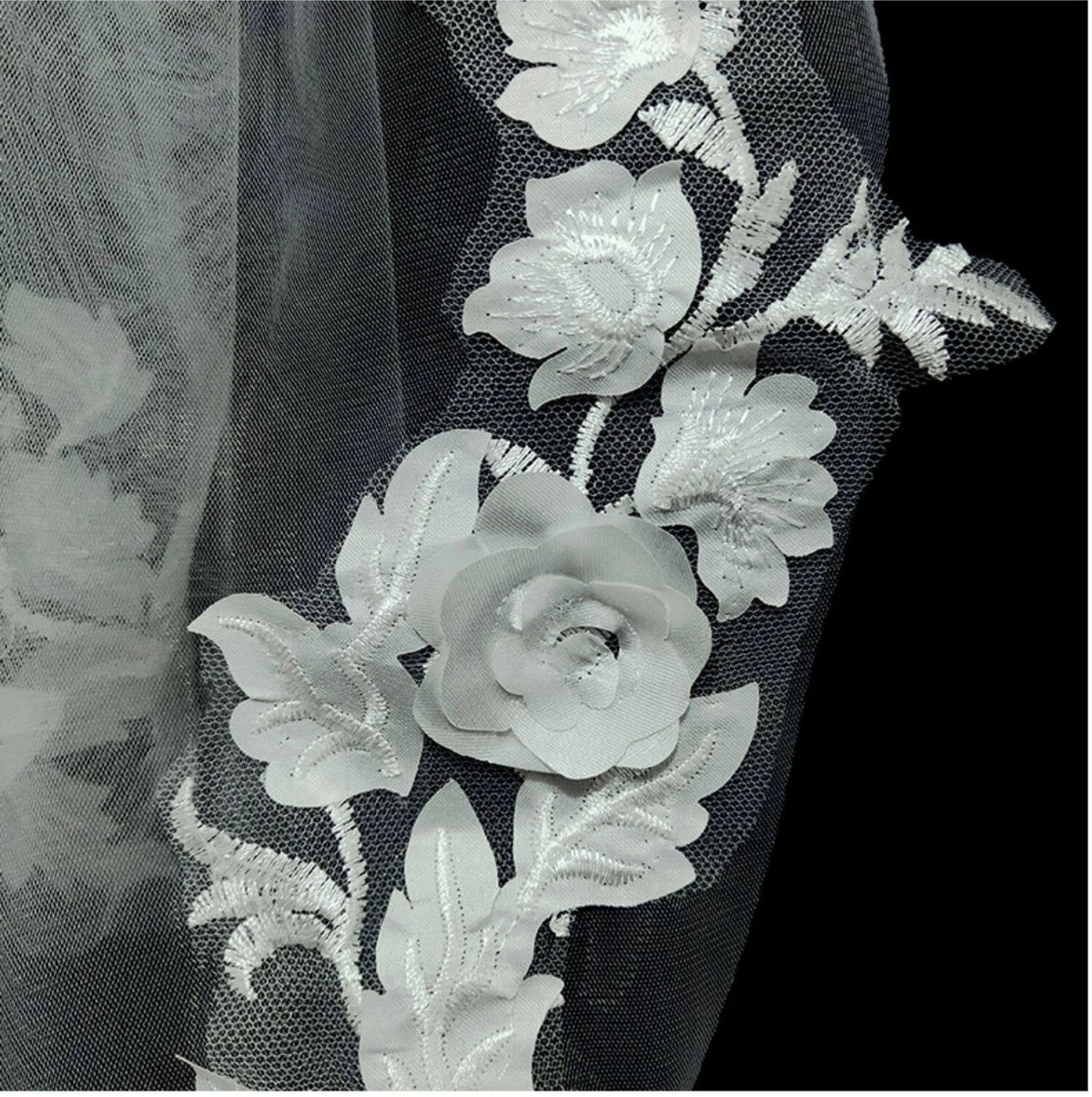3D rose floral lace applique wedding veil detail