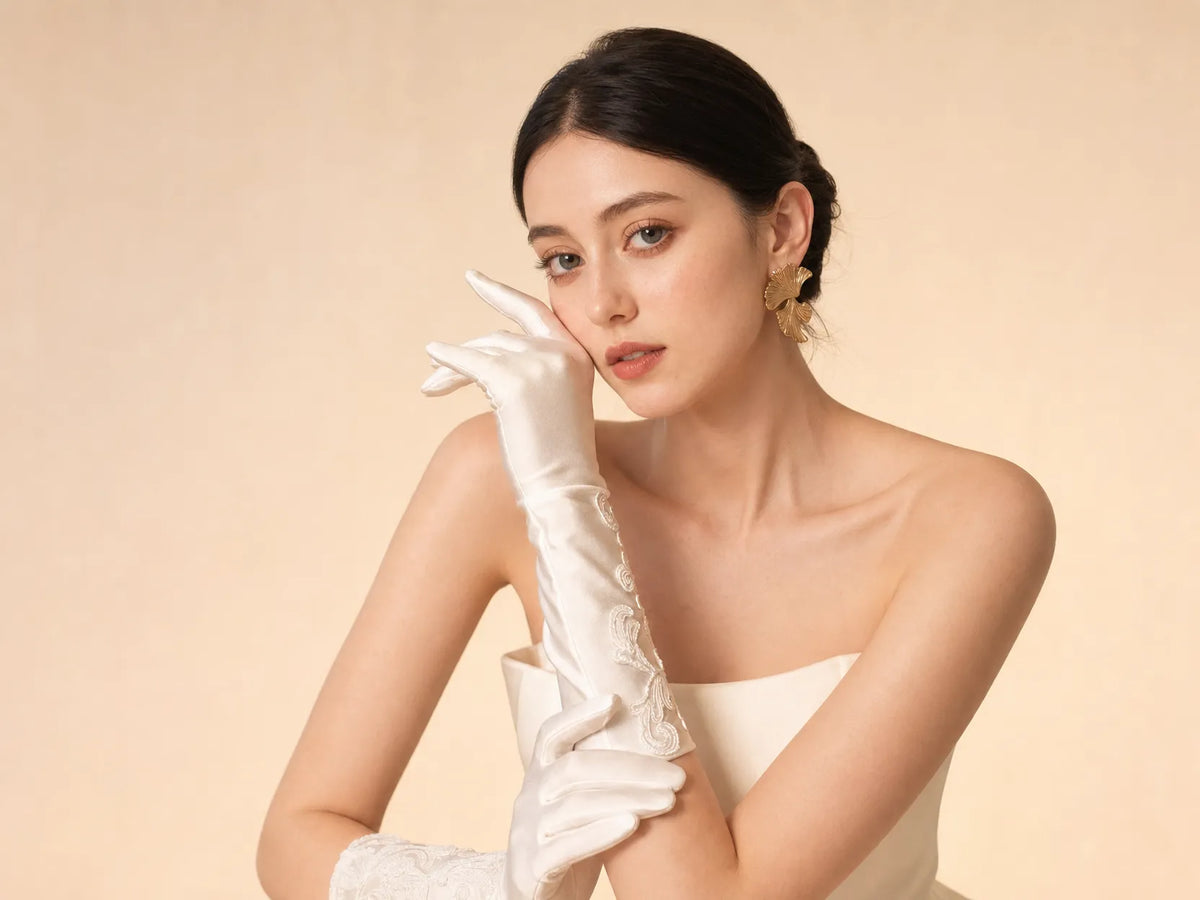 White satin full-finger wedding gloves with vintage lace appliqué